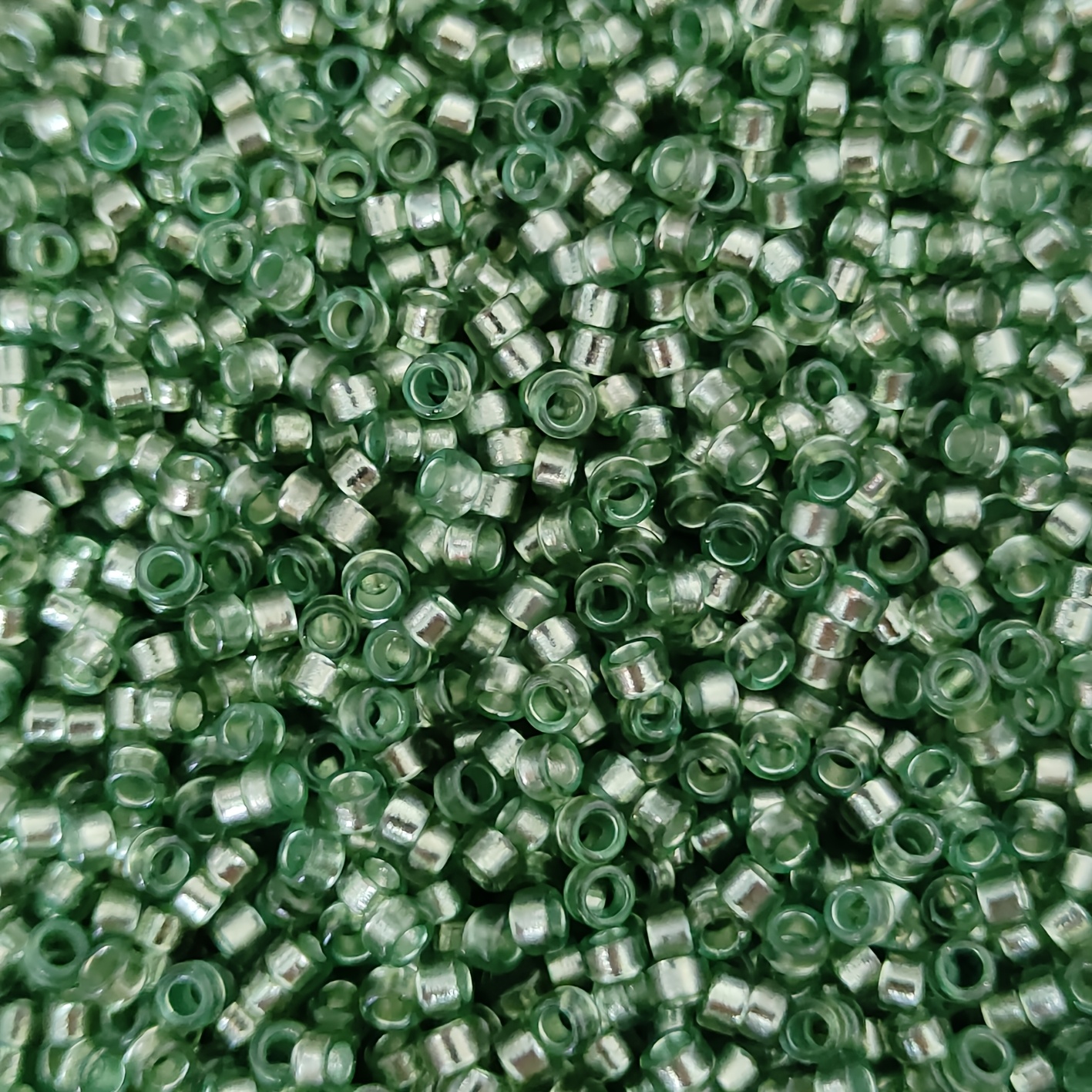 38g Vibrant Multicolor Seed Beads for DIY Projects